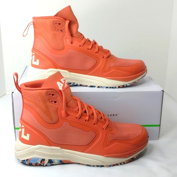 Athletic_Shoes